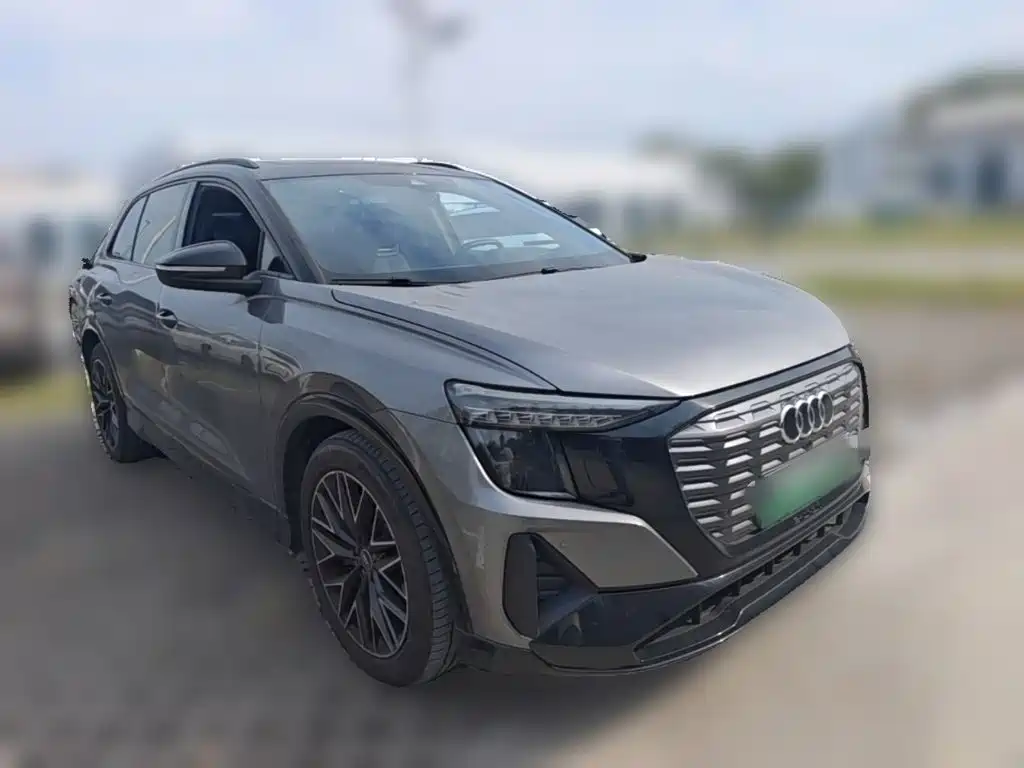 Audi Q5 e-tron — миниатюра 6