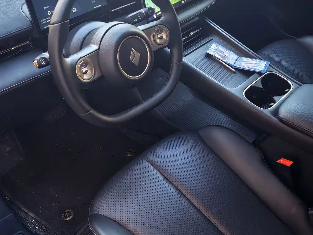 Baojun Yunhai — миниатюра 4