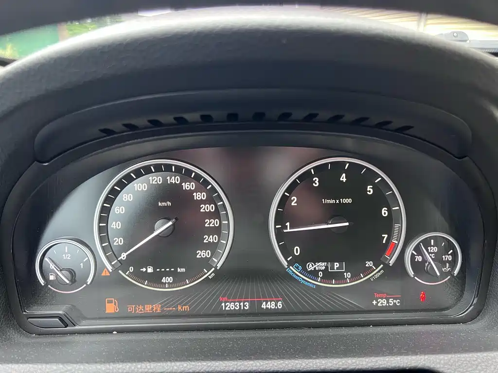 BMW 5 Series GT — миниатюра 8