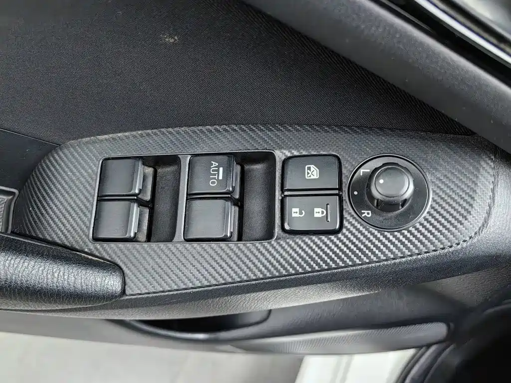 Mazda 3 Axela — миниатюра 9