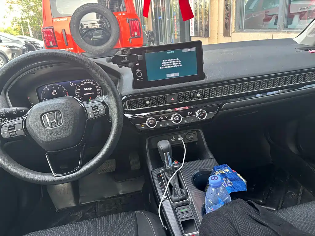 Honda Civic — миниатюра 6