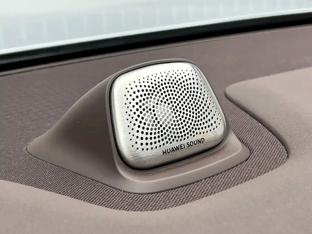AITO AITO M7 — миниатюра 20