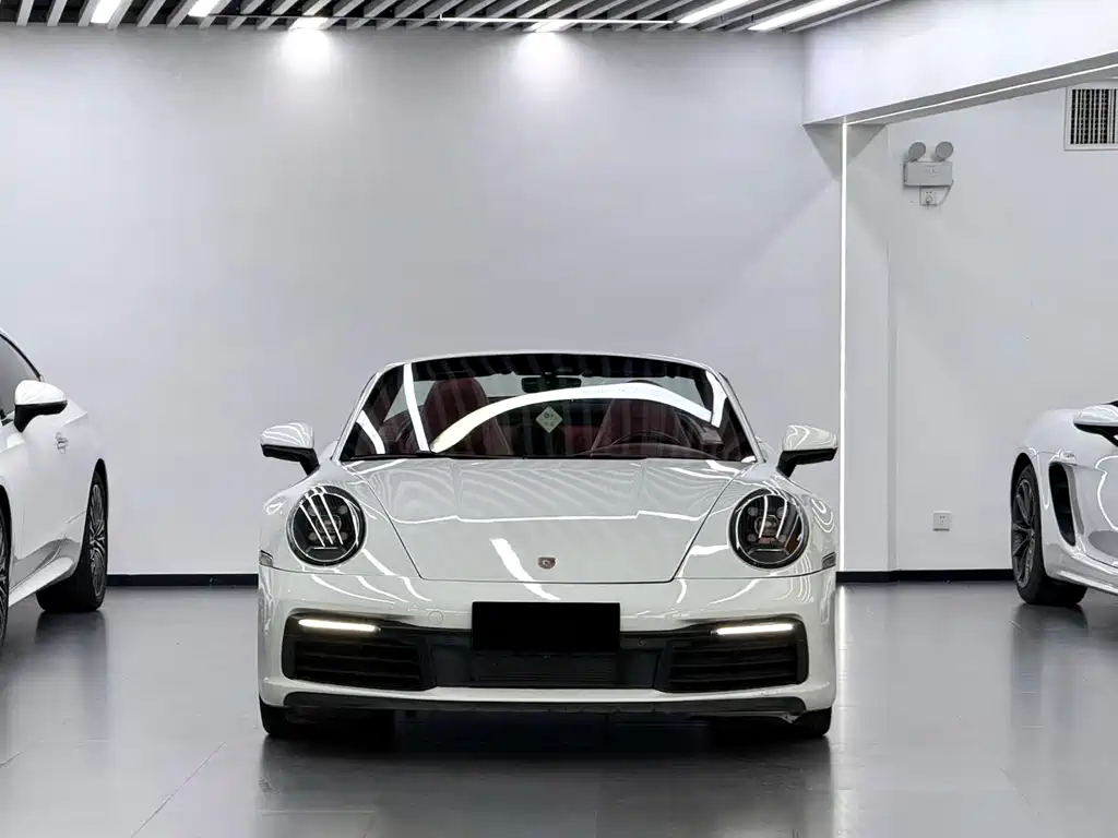 Porsche 911 2020 Carrera Cabriolet 3.0T