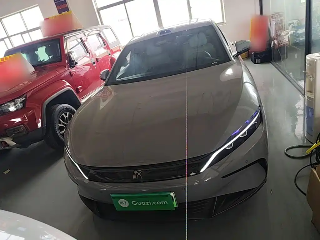 BYD Han — миниатюра 3