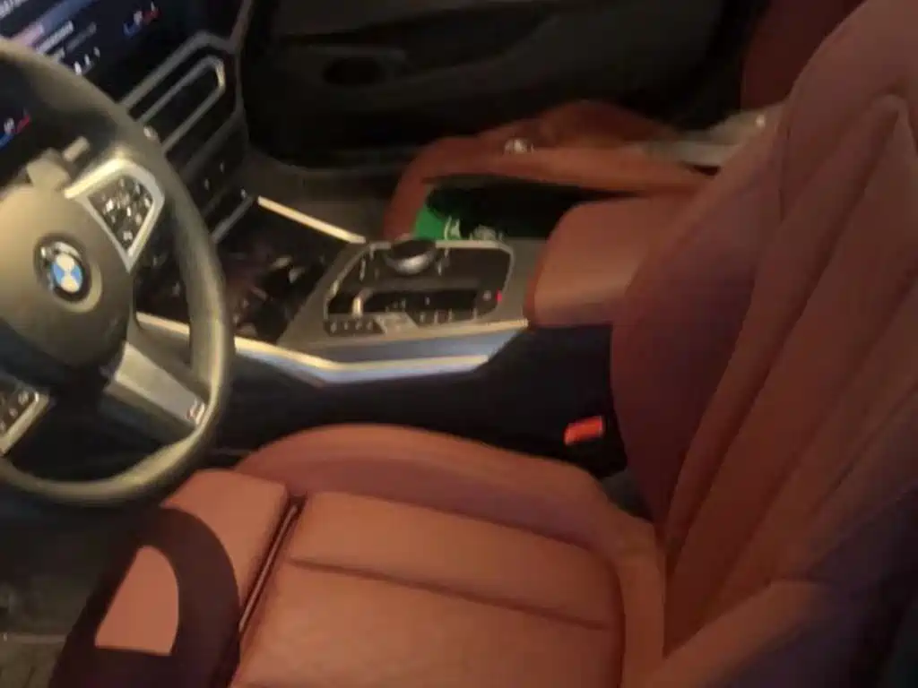 BMW 3 Series — миниатюра 13