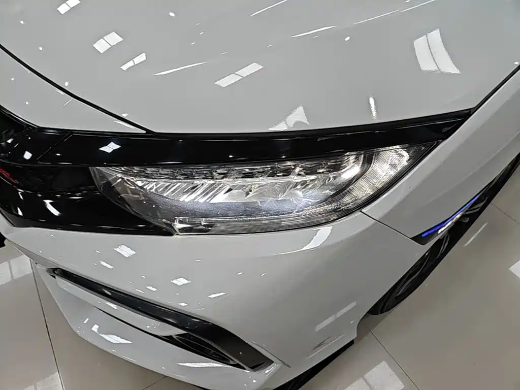 Honda Civic — миниатюра 24