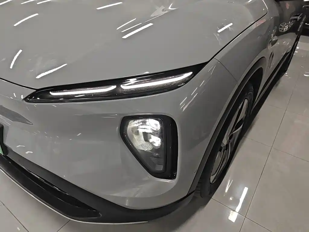 NIO ES6 — миниатюра 24