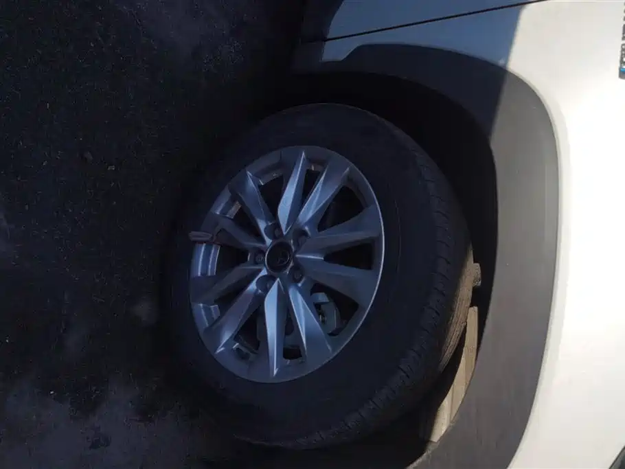 TOYOTA COROLLA SHARP AMPLIFIER