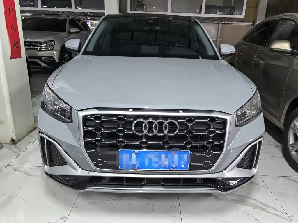Audi Q2L — миниатюра 2