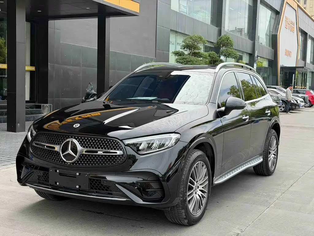 Mercedes-Benz GLC 2026