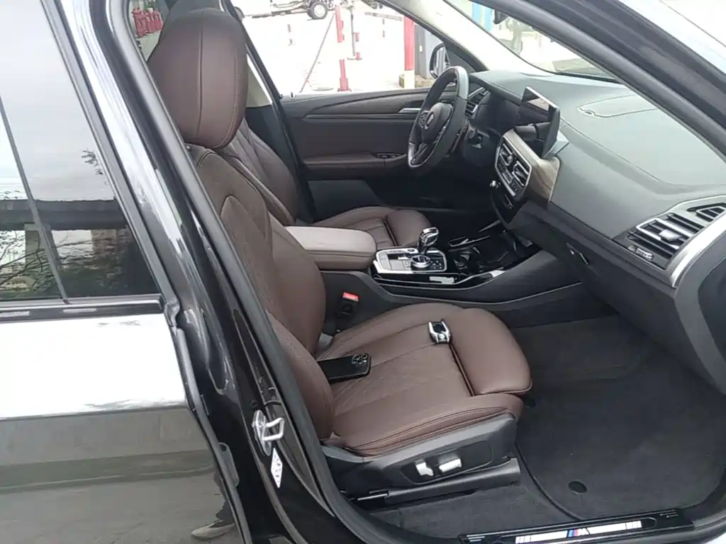BMW X3 — миниатюра 25