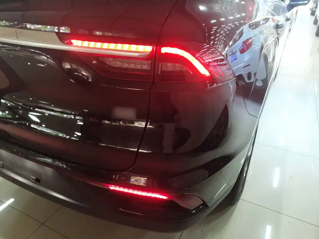 Geely Haoyue — миниатюра 8