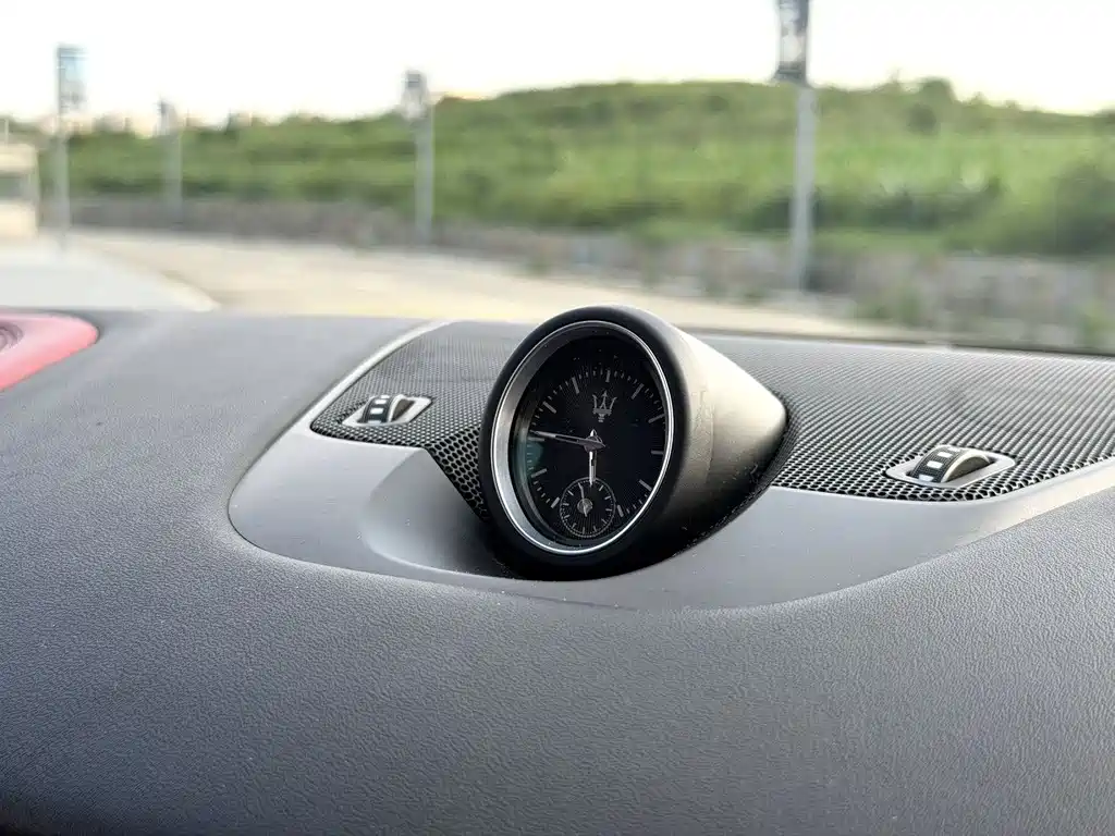 Maserati Levante — миниатюра 5