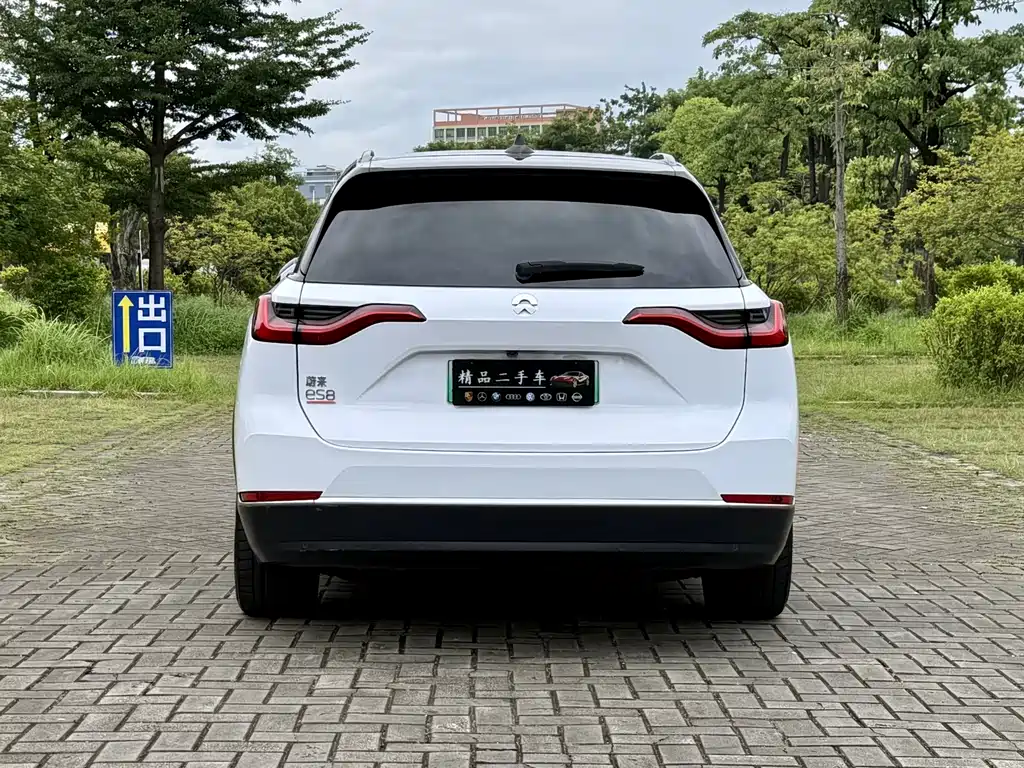 NIO ES8 — миниатюра 19