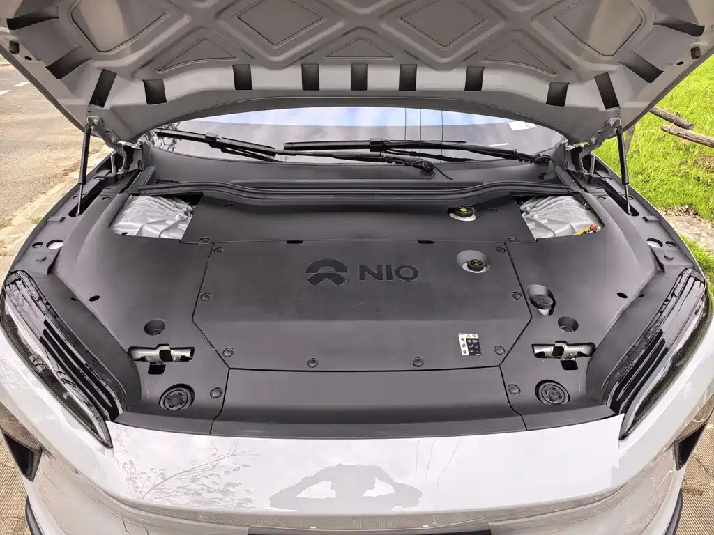 NIO ET5T — миниатюра 7