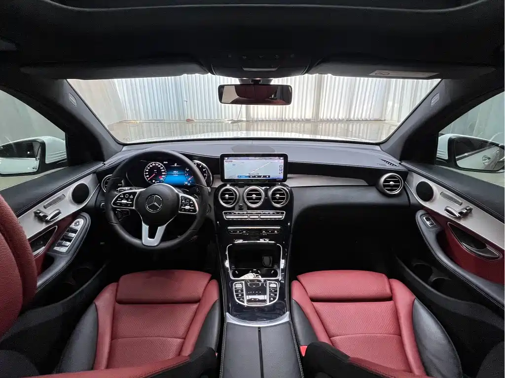 Mercedes-Benz GLC — миниатюра 12