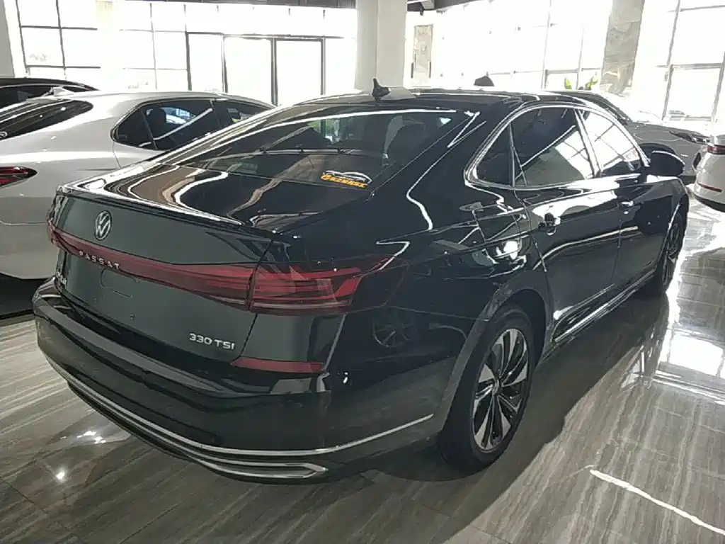 Volkswagen Passat — миниатюра 7