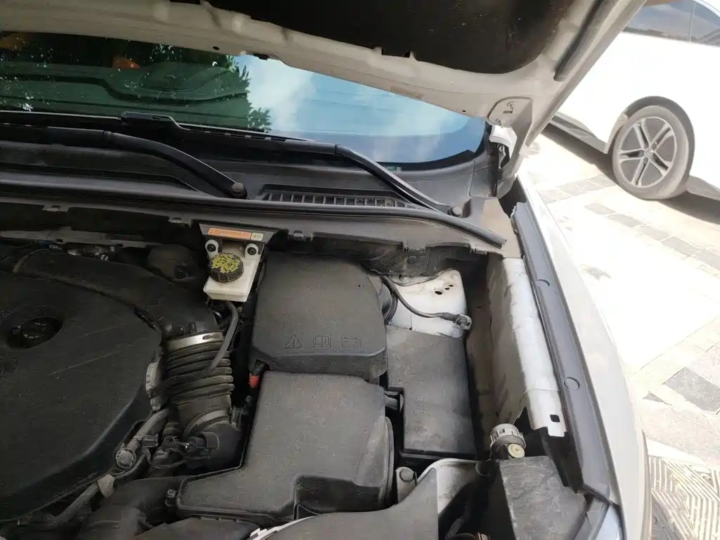 Lincoln MKC — миниатюра 21