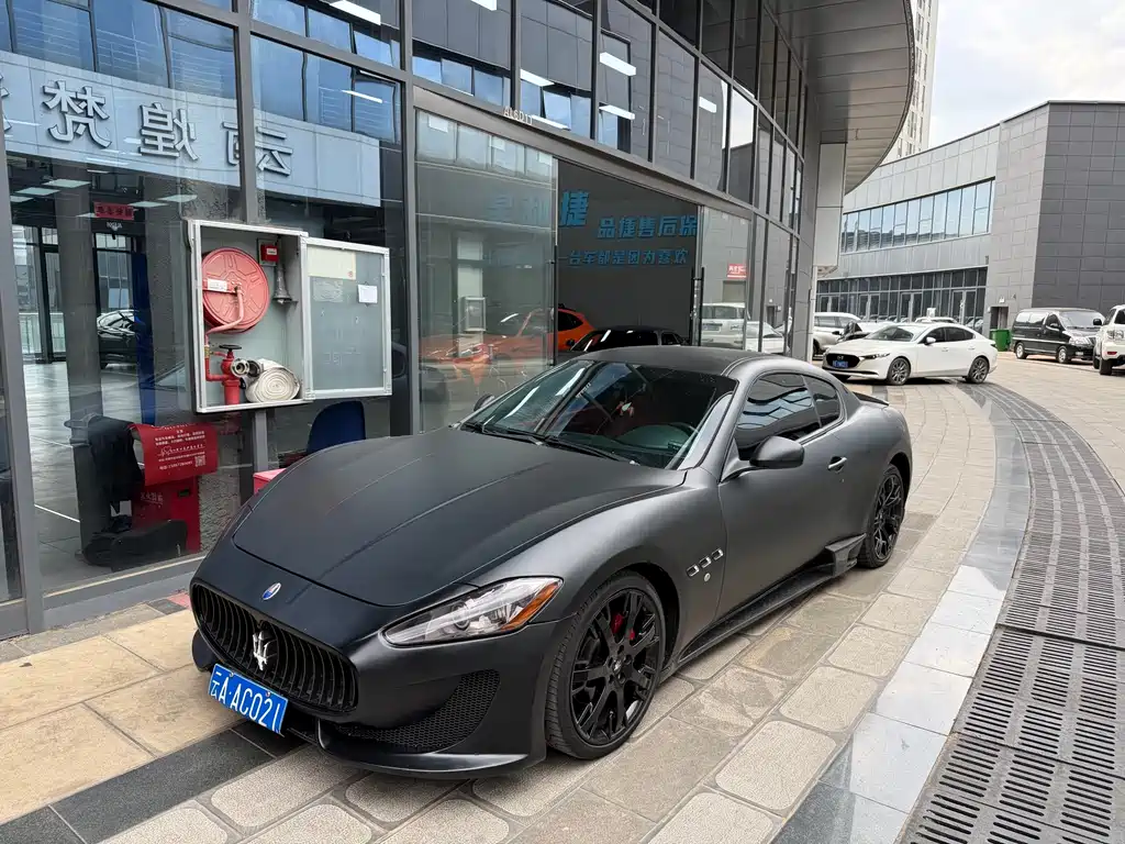 Maserati GranTurismo 2007 4.2L Standard
