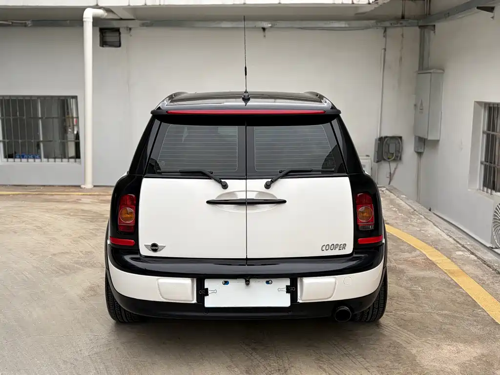 MINI Mini Clubman — миниатюра 18
