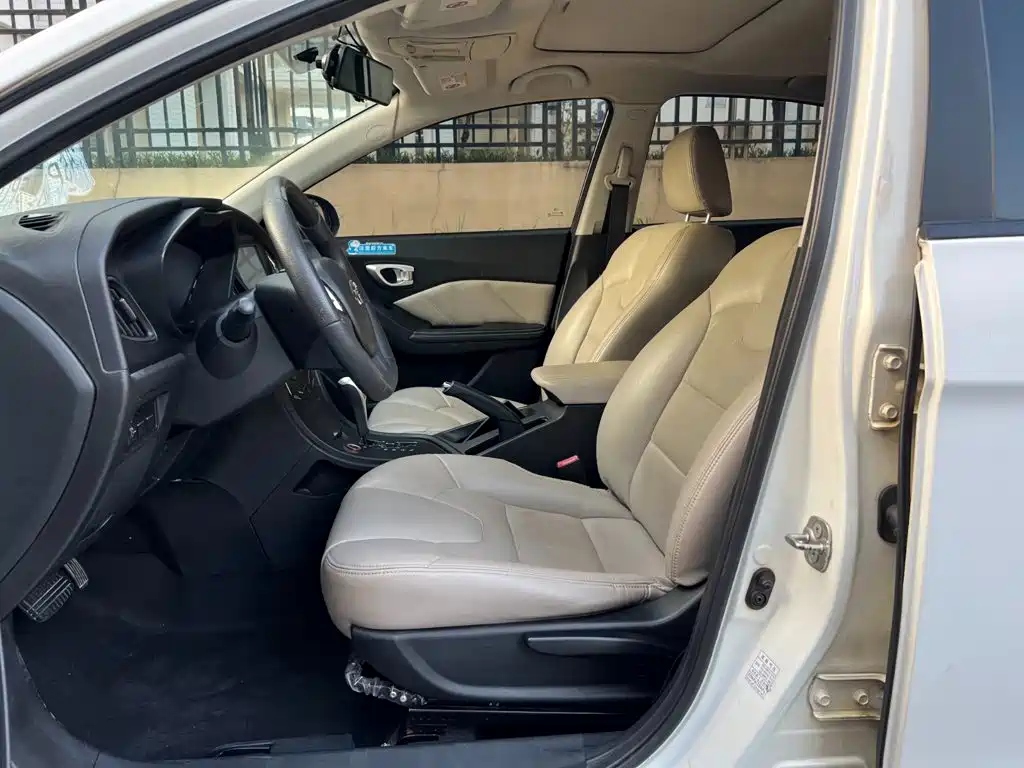 GAC Motor Trumpchi GA3S — миниатюра 3