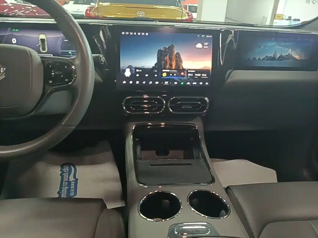 Leapmotor Leapmotor C01 — миниатюра 13