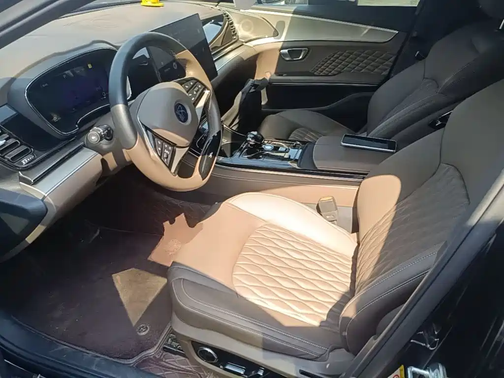 BYD Han — миниатюра 15