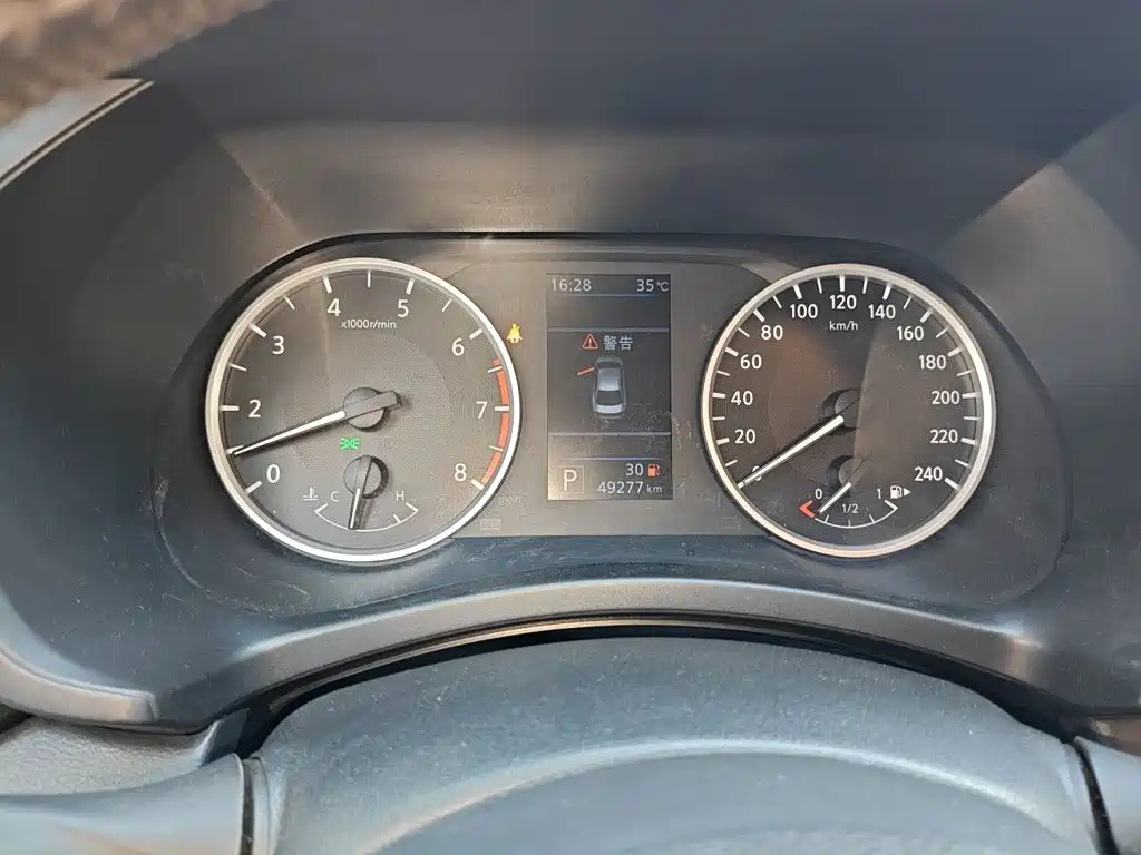Nissan Sylphy — миниатюра 7