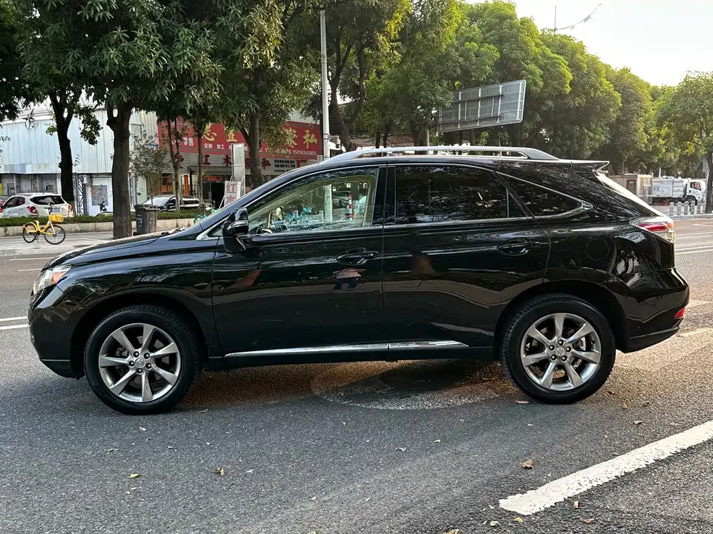 Lexus RX Classic — миниатюра 5