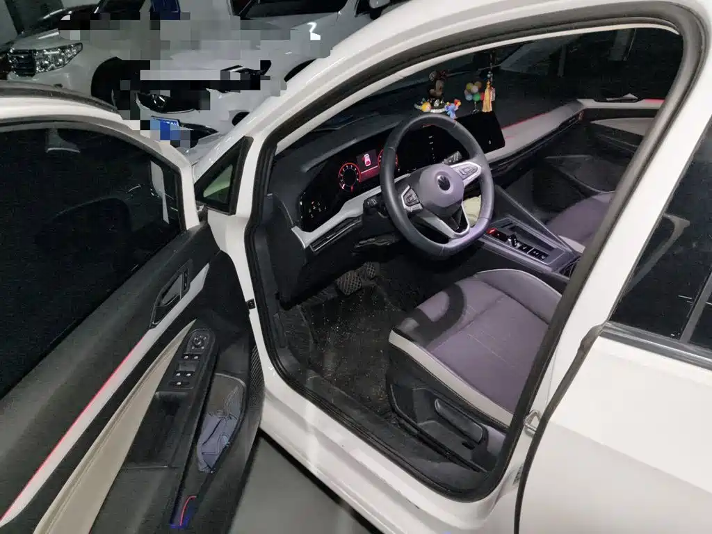 Volkswagen Golf — миниатюра 13