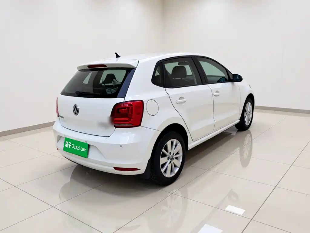 Volkswagen Polo — миниатюра 4