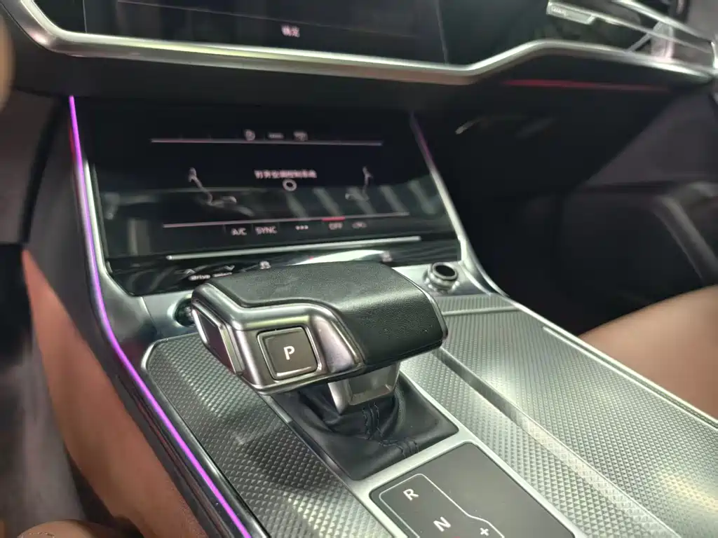 Audi A6L — миниатюра 16