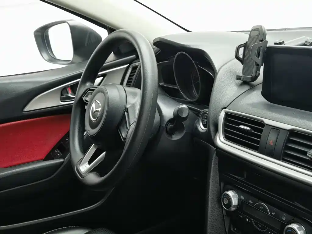 Mazda 3 Axela — миниатюра 22