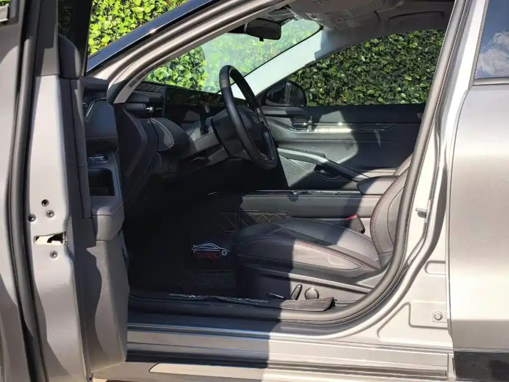 Ford Mondeo — миниатюра 4