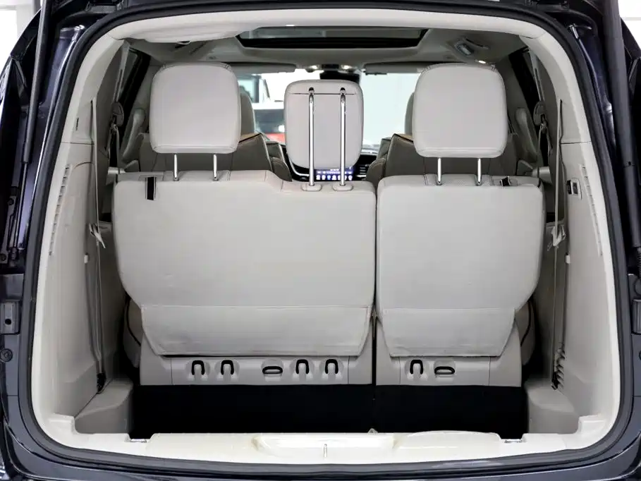 Chrysler Grand Voyager (Import) — миниатюра 25