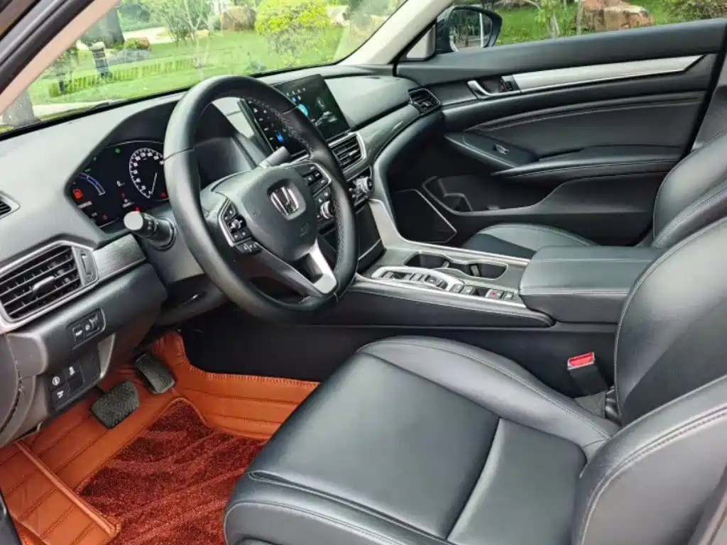 Honda Accord — миниатюра 4