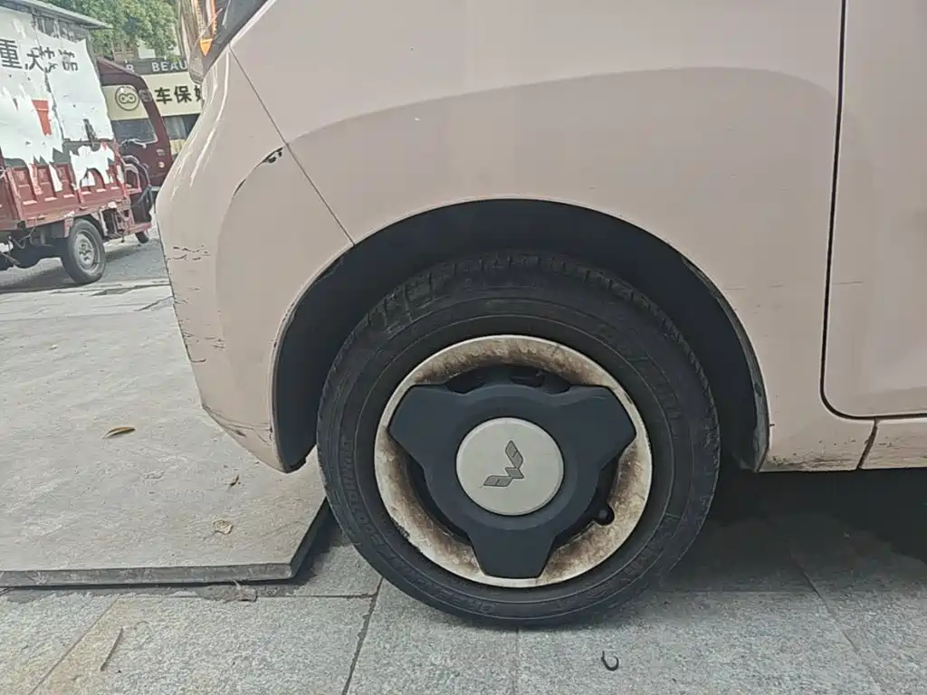 Wuling MINIEV — миниатюра 23