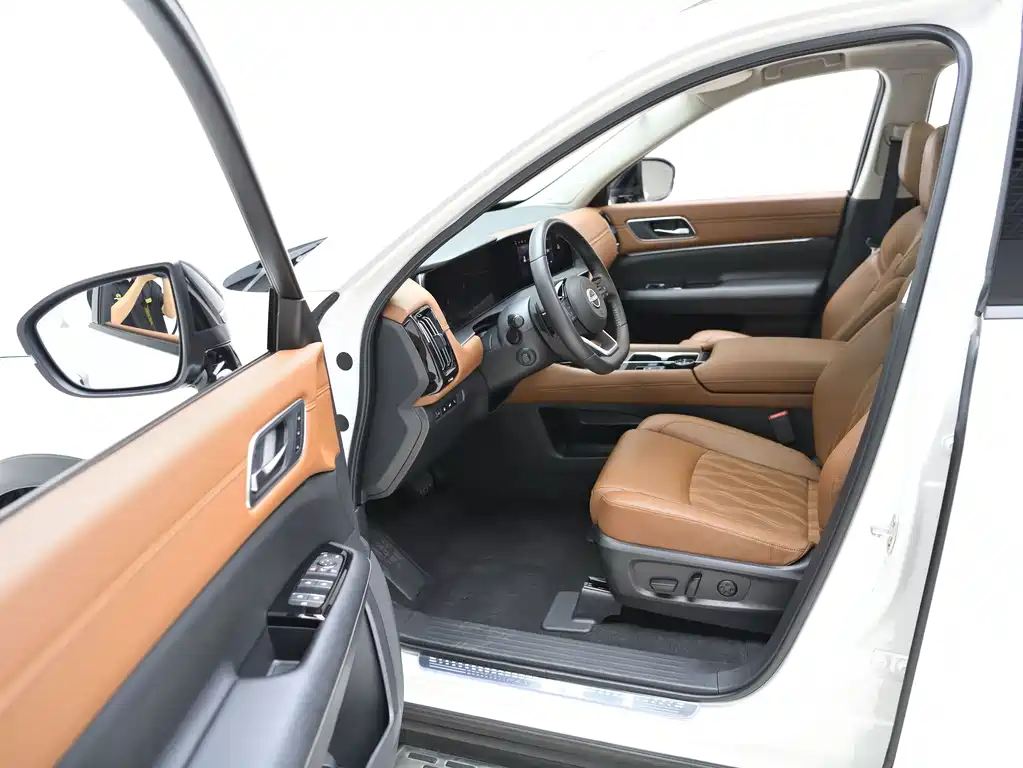 Nissan Teramont — миниатюра 11