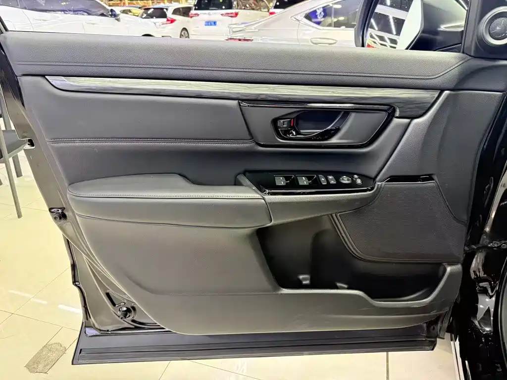 Honda CR-V — миниатюра 11