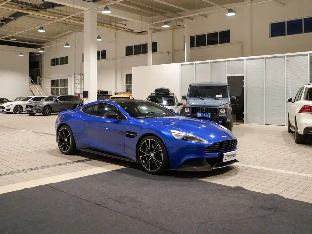 Aston Martin Vanquish