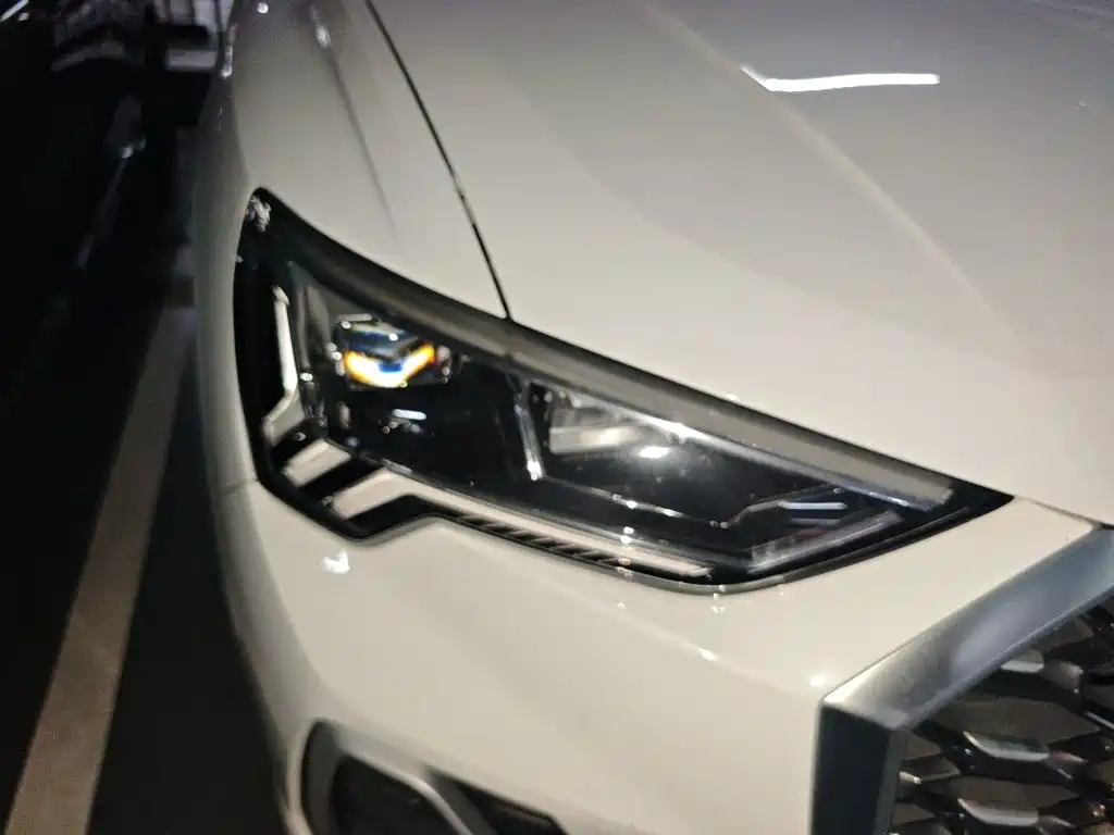 Audi Q3 Sportback — миниатюра 7