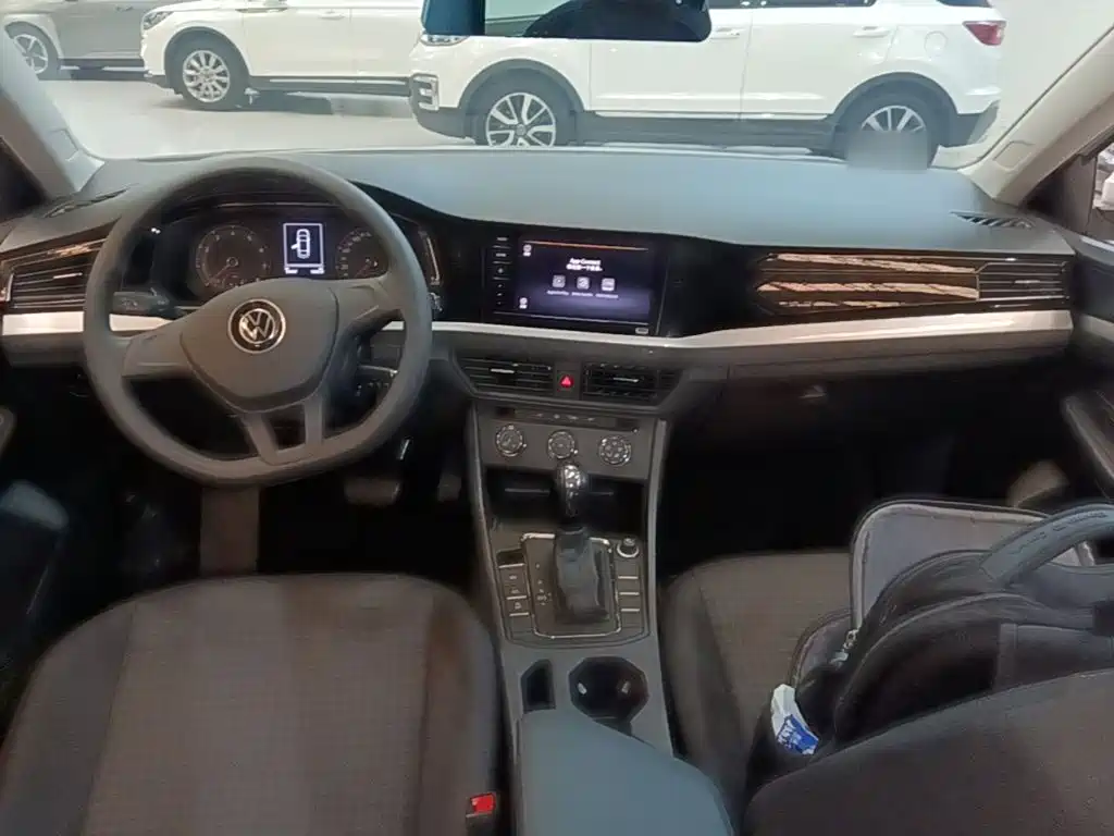 Volkswagen Bora — миниатюра 10