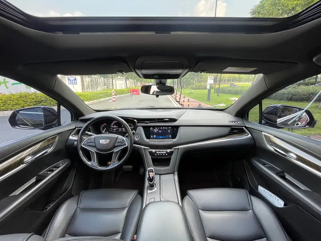 Cadillac XT5 — миниатюра 16