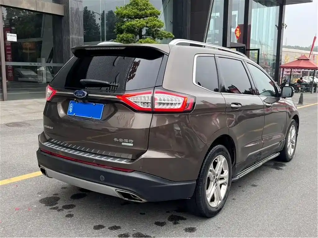 Ford Edge 2015 2.0T GTDi