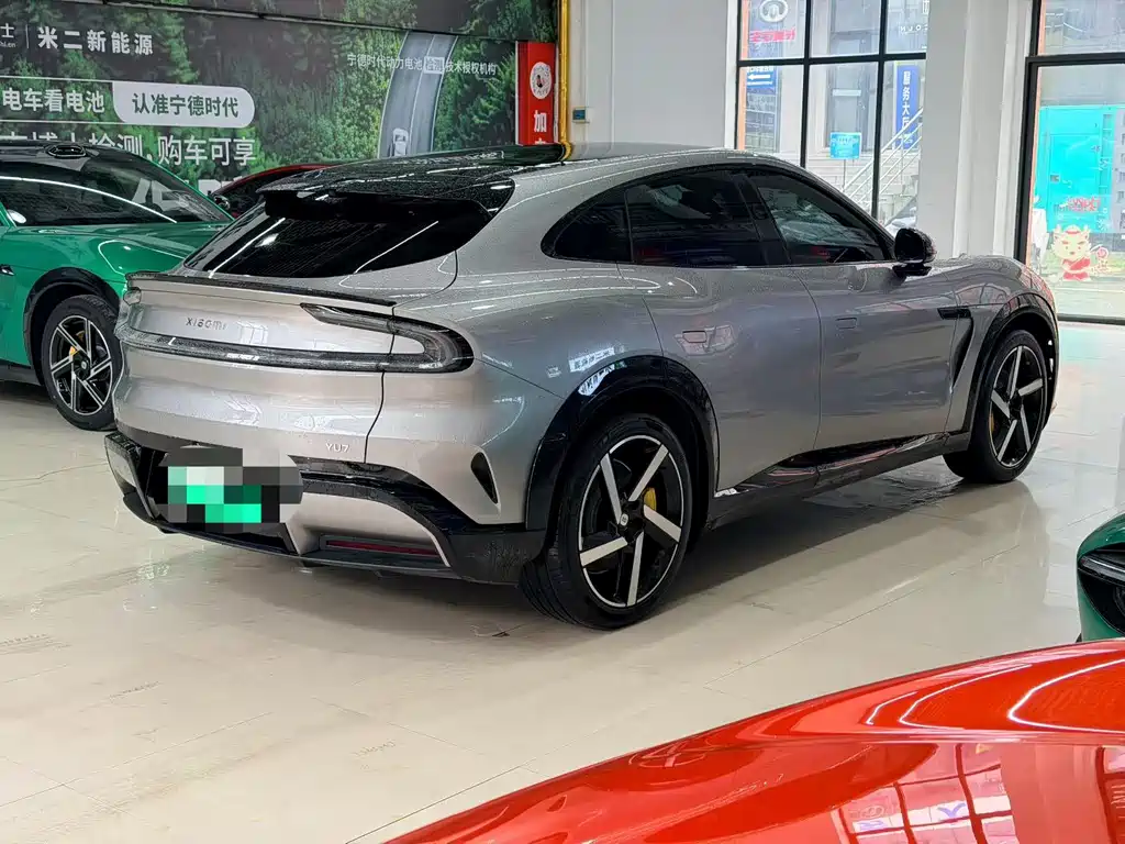 Xiaomi SU7 — миниатюра 9