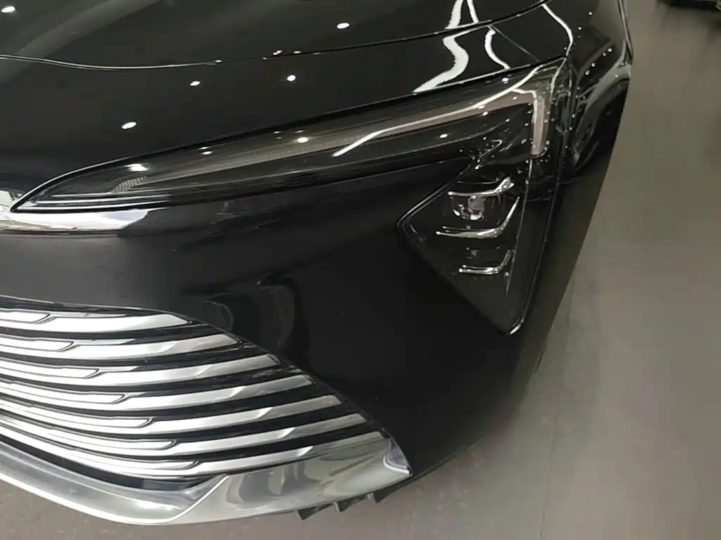 Buick LaCrosse — миниатюра 24