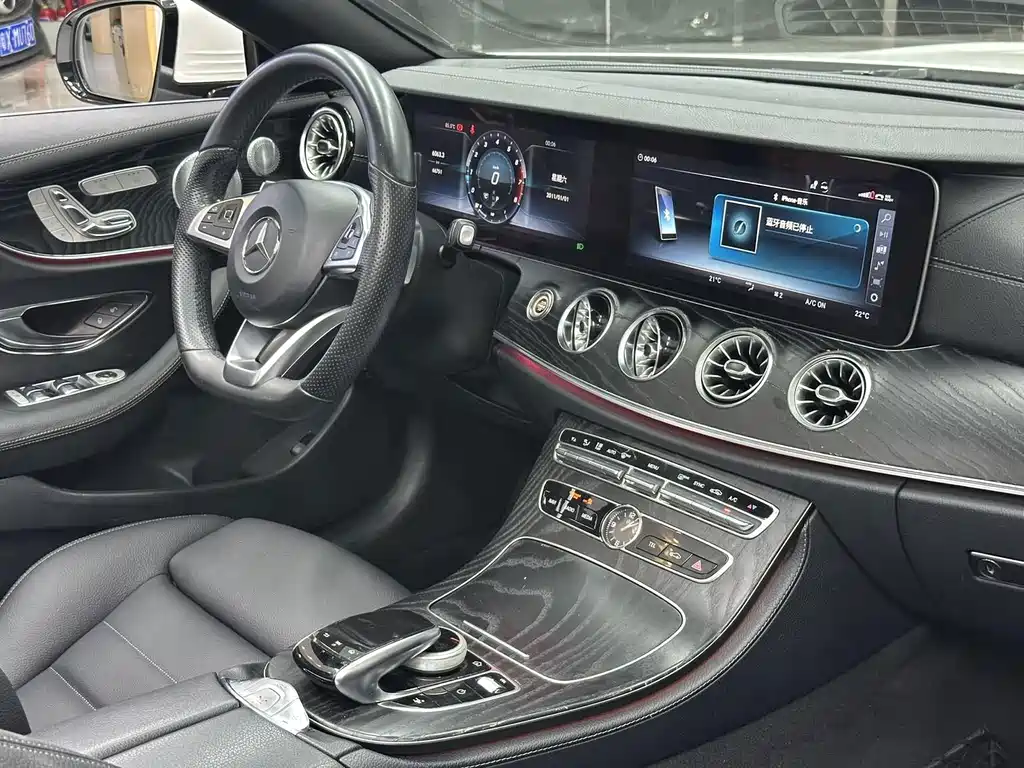 Mercedes-Benz E-Class (Import) — миниатюра 10