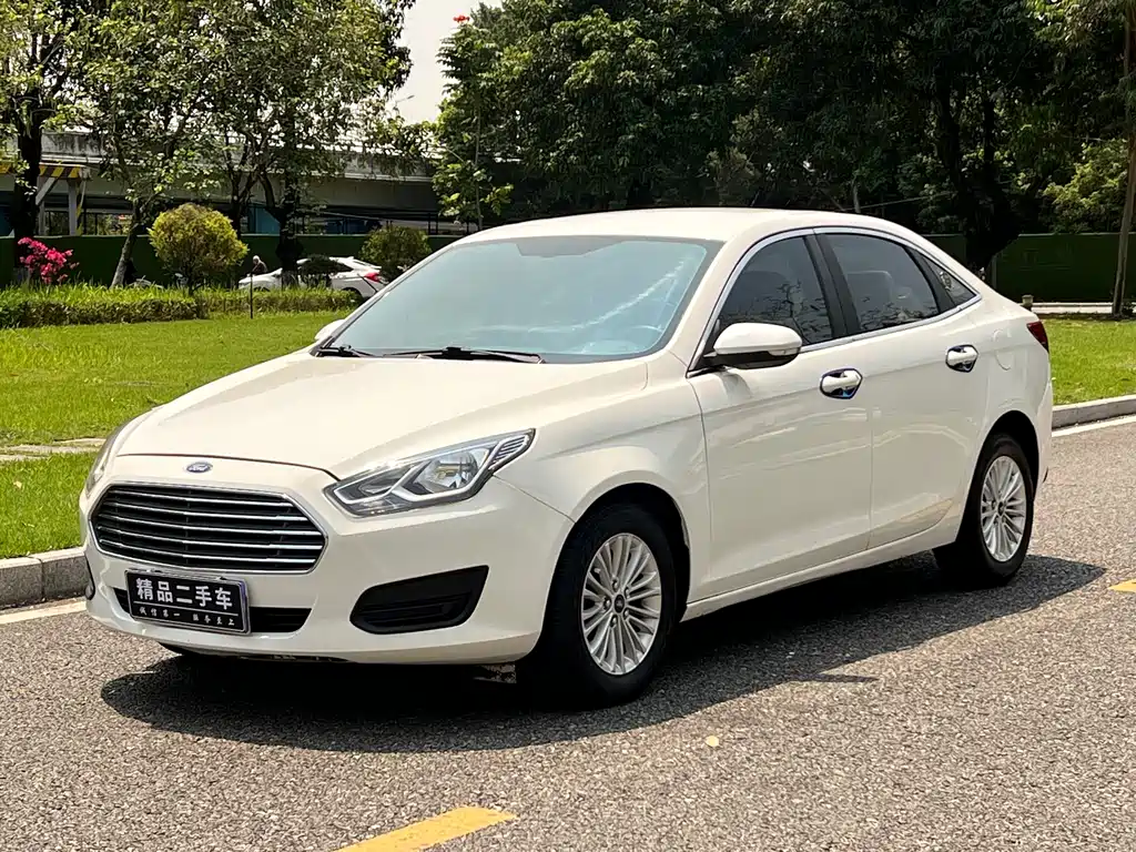 Ford Escort 2018