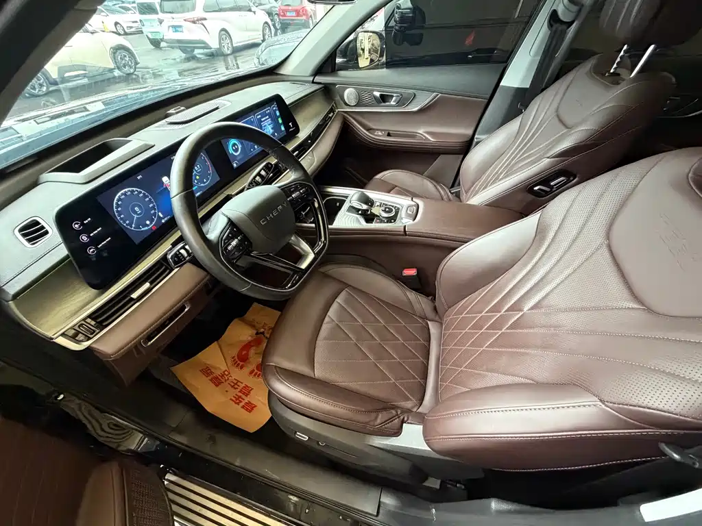 Chery Tiggo 8 PRO — миниатюра 5