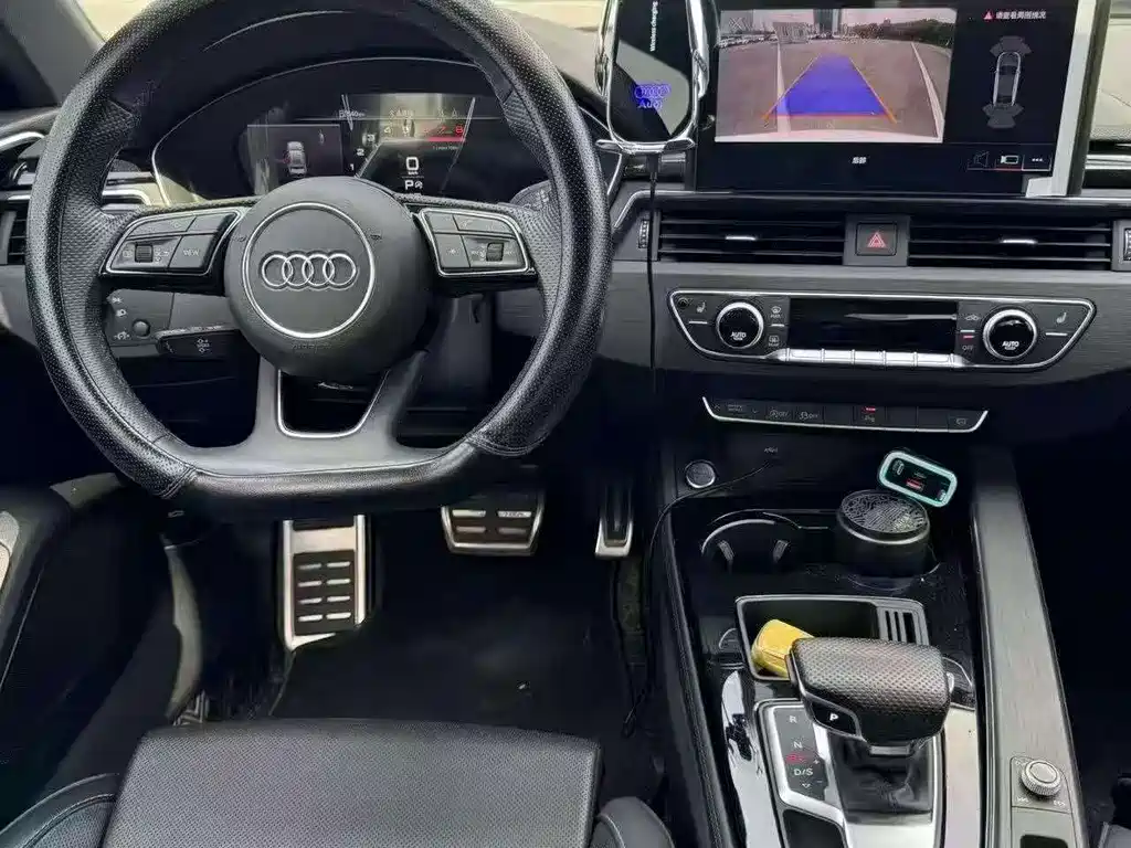 Audi A4L — миниатюра 4
